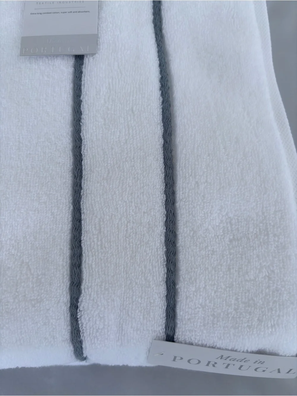 NWT 4Pc Felpinter Portugal White Luxury Bath Towels Blue Grey Embroidered Line